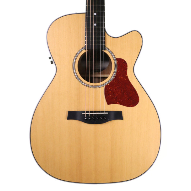 Seagull Maritime SWS Concert Hall CW Q1T, Acoustic Guitar with Gig Bag (pre-owned)