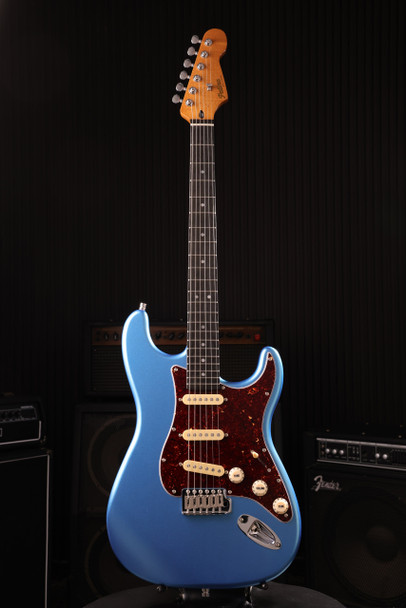 Patina PS-3 LPB Electric Guitar, Lake Placid Blue 