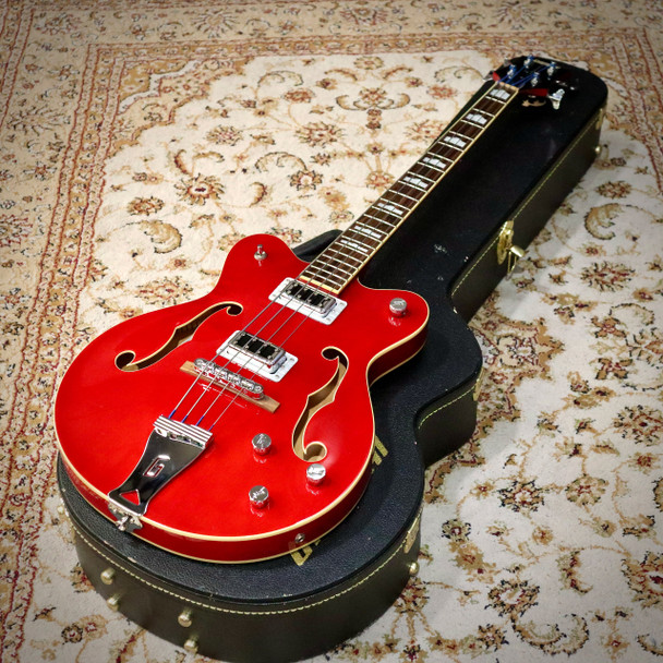 Gretsch G5442BDC Electromatic Hollow Body Short Scale Bass Guitar with Hard Case, Trans Red (pre-owned)