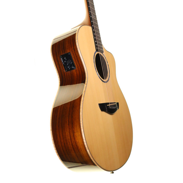 Faith FNCEHG3 Neptune Cutaway HiGloss Electro Acoustic Guitar with Case (pre-owned)