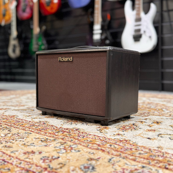 Roland AC-33 Acoustic Guitar Amp, Rosewood (pre-owned)