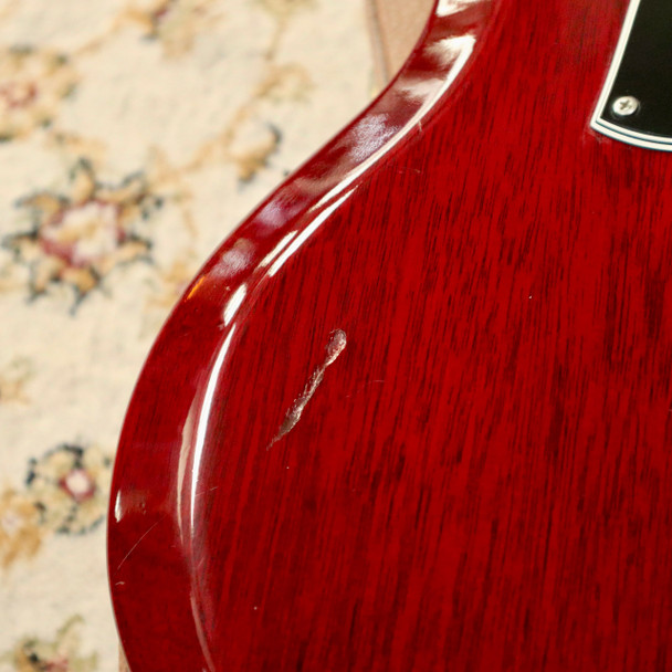 Gibson SG Standard Electric Guitar, Cherry Red with Hard Case (pre-owned)