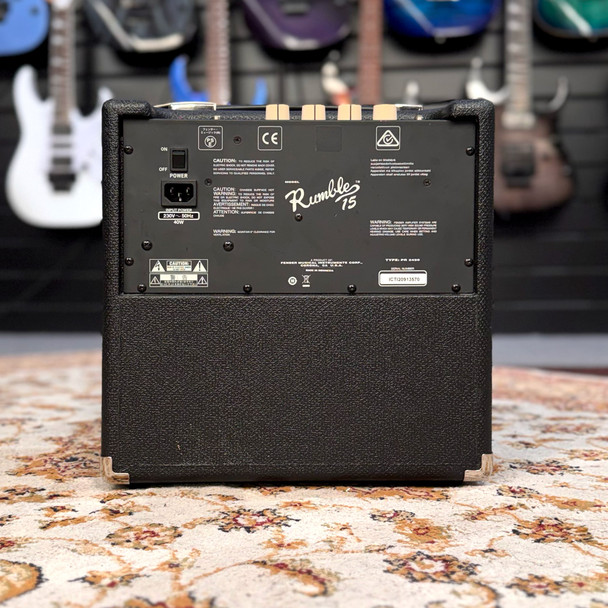 Fender Rumble 15 V3 Bass Guitar Amplifier (pre-owned)
