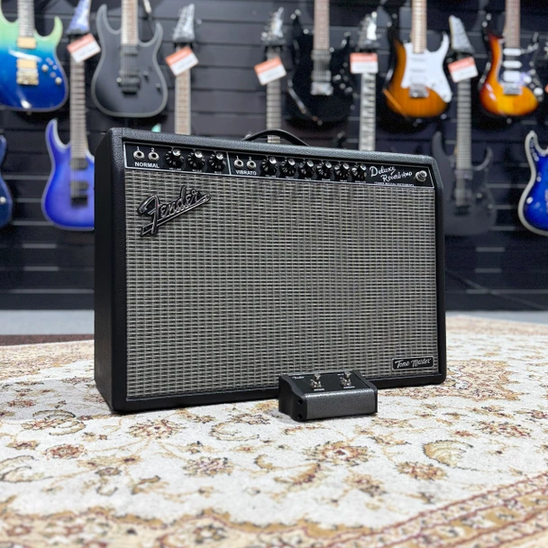 Fender Tone Master Deluxe Reverb Combo Amplifier (Black), with Dual Footswitch and Cover (pre-owned)