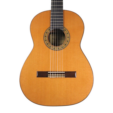 Manuel Raimundo C-18S 63cm Scale Classical Guitar with Case (pre 