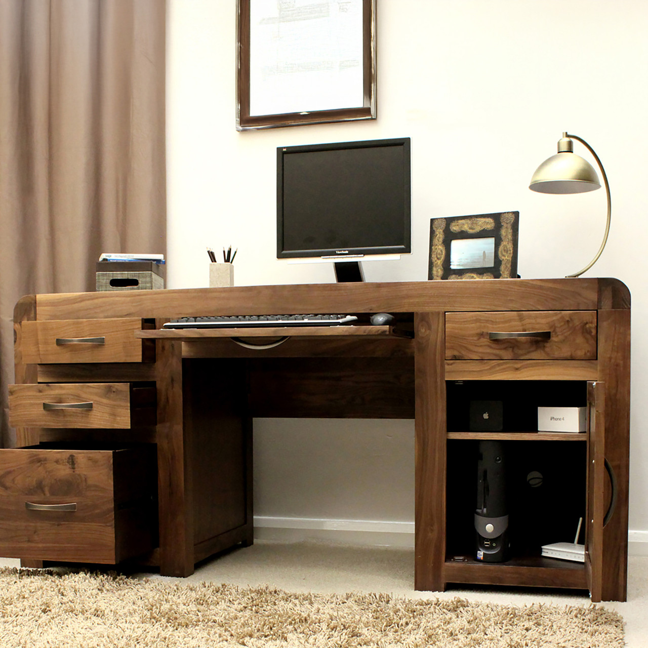 Shiro Walnut