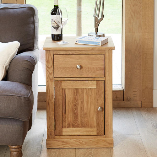 Mobel Oak Single Door and Drawer Lamp Table COR10C Mobel Oak Single Door and Drawer Lamp Table COR10C