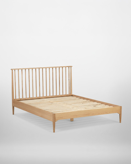 Parnell 4' 6" Oak Bedframe