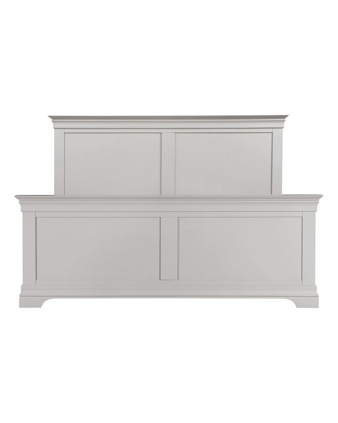 Vermont 5' Bed High Foot End in Pebble Grey VM200-204-060, a classic double bed with a high foot end, painted in pebble grey, featuring a paneled design and a sturdy base.