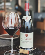 How to Choose the Right Glassware for Every Wine Type