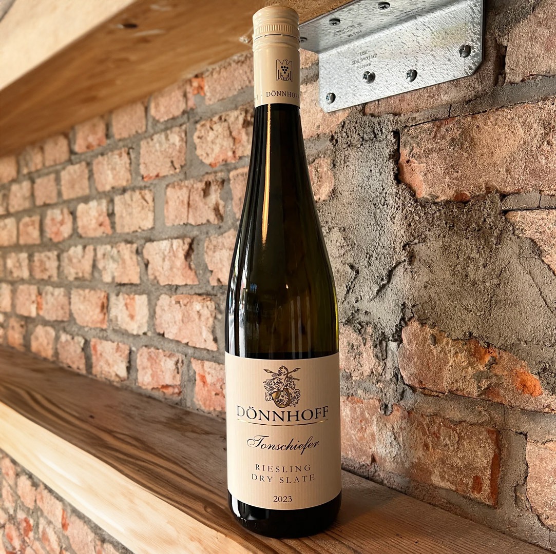 Exploring the Elegance of Riesling: A Perfect Summer Wine - Woodland ...