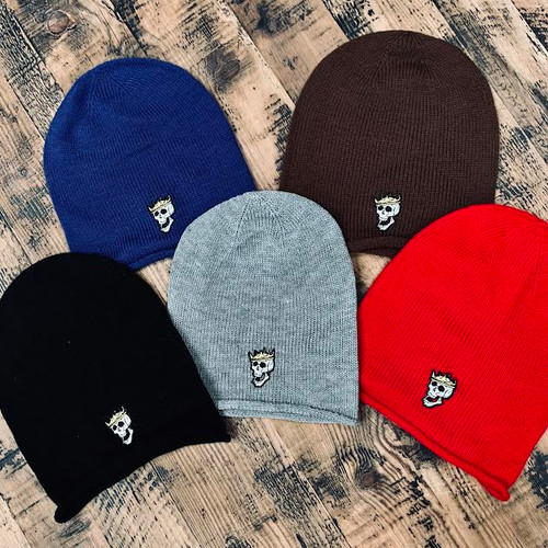 SKULL & CROWN OVERSIZED BEANIE