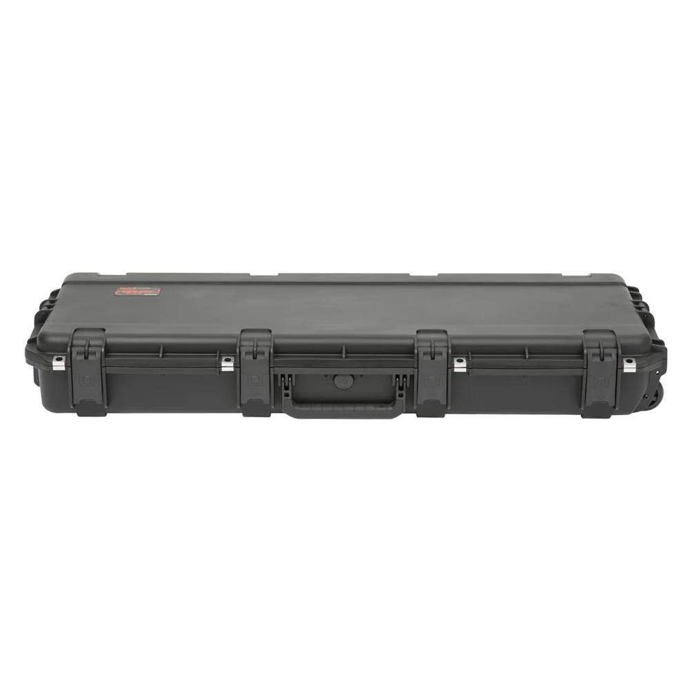 SKB iSeries 42" X 14" X 5" Case with Wheels and Layered Foam