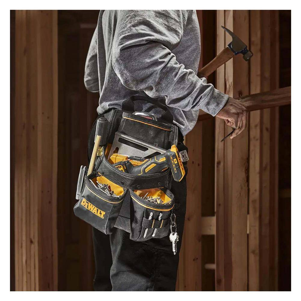 DeWalt 13 Pocket Professional Nail Pouch