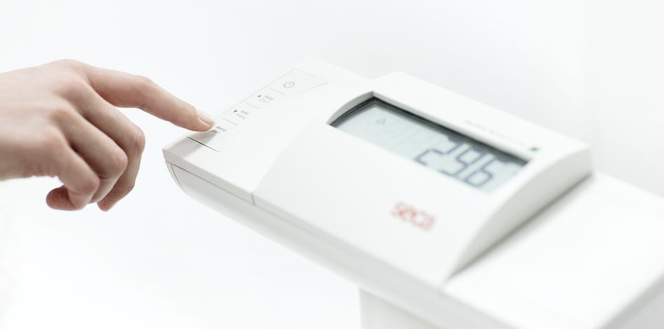 seca 704 EMR ready デジタルコラムスケール seca 704 - EMR ready デジタルコラムスケール(検定付) · seca