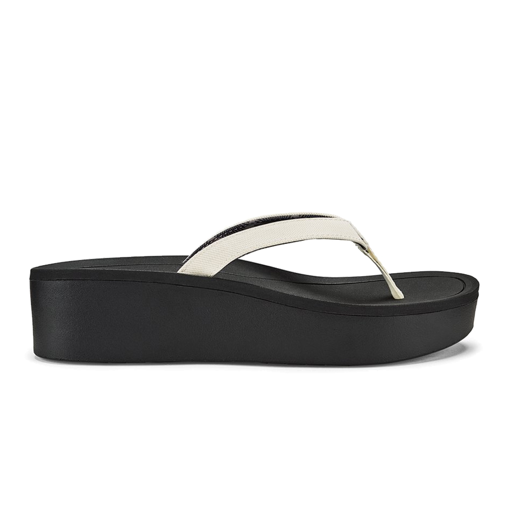 OluKai Pi’o Lua Sandals Side - White/Black