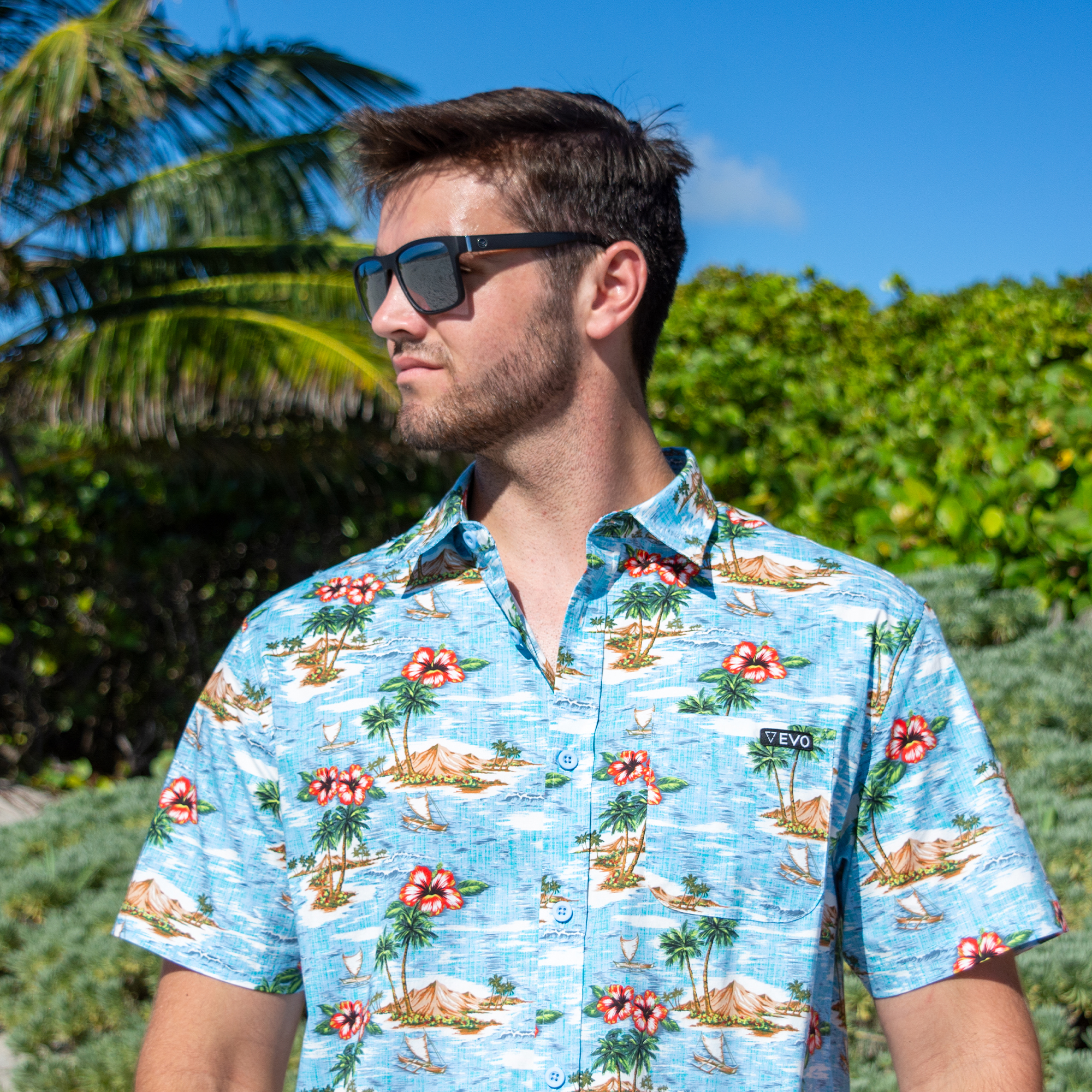 EVO Castaway Short Sleeve Button Down Shirt Lifestyle