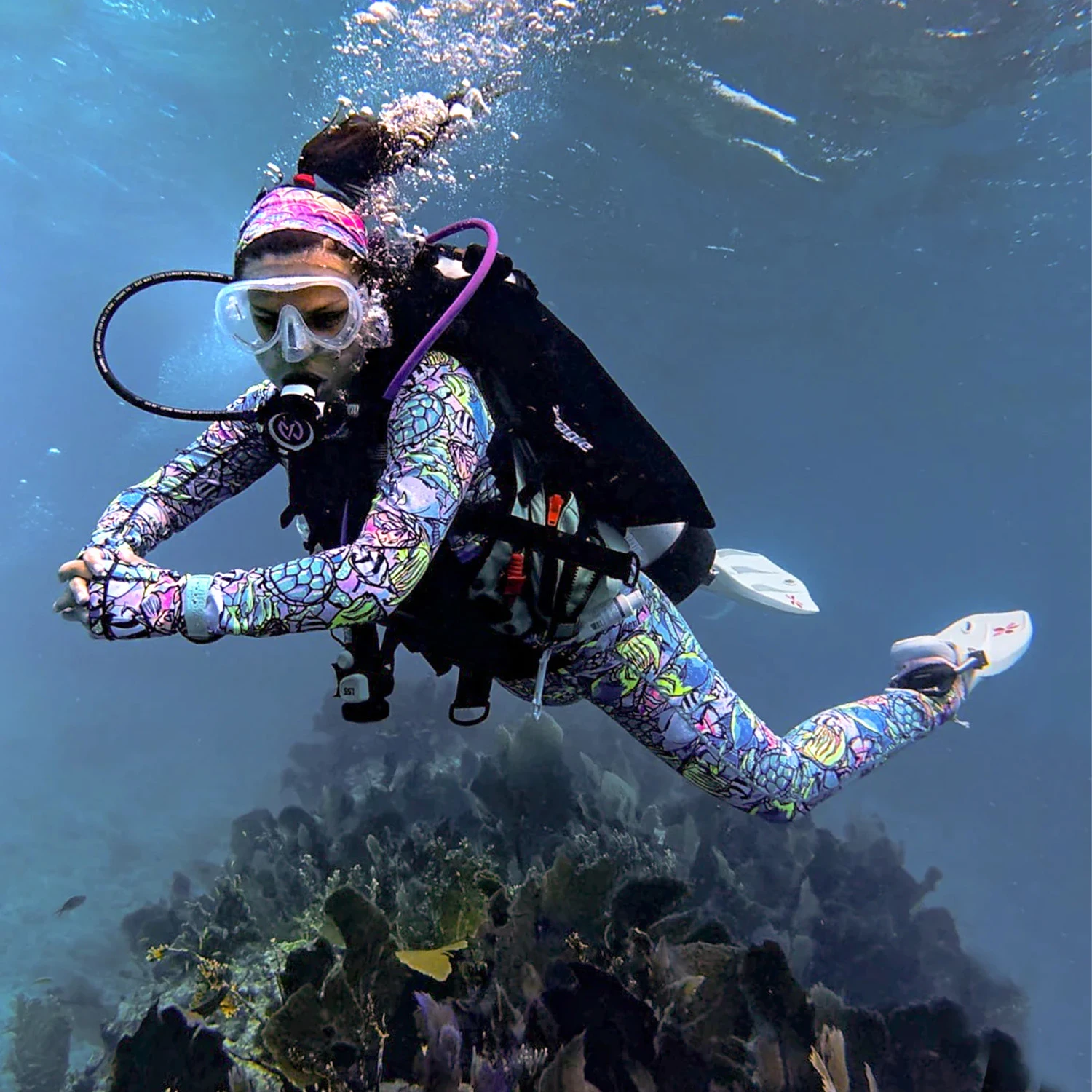 Spacefish Army Eco-Friendly Zip-Up Rashguard - Neon Fish Frenzy Lifetsyle