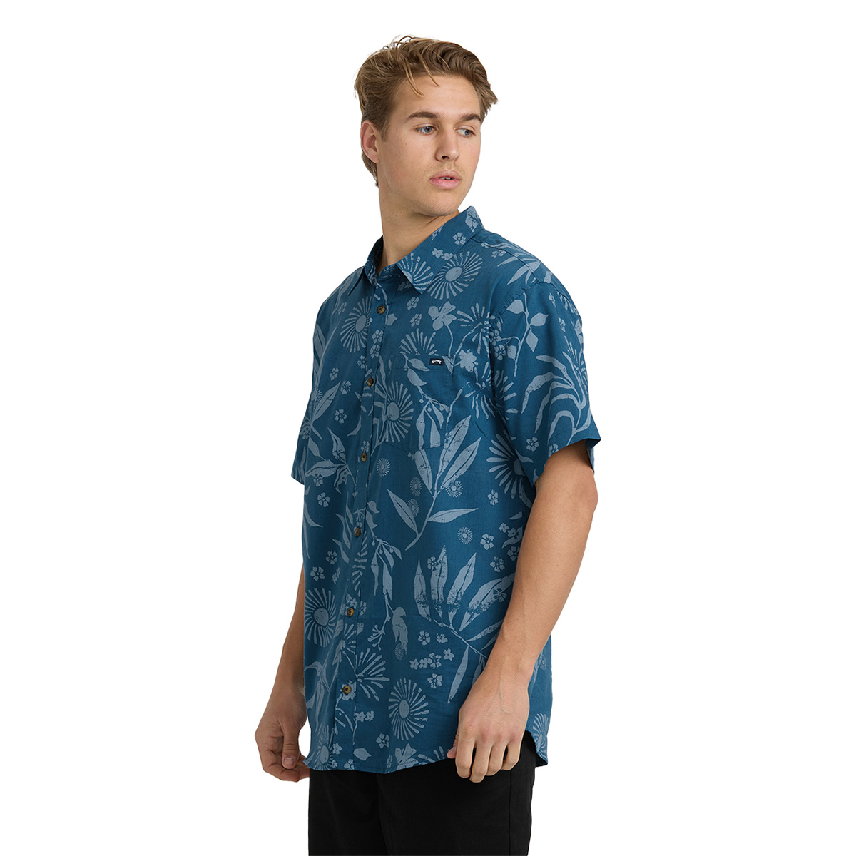 Billabong Sundays Short Sleeve Woven Top (Men’s)