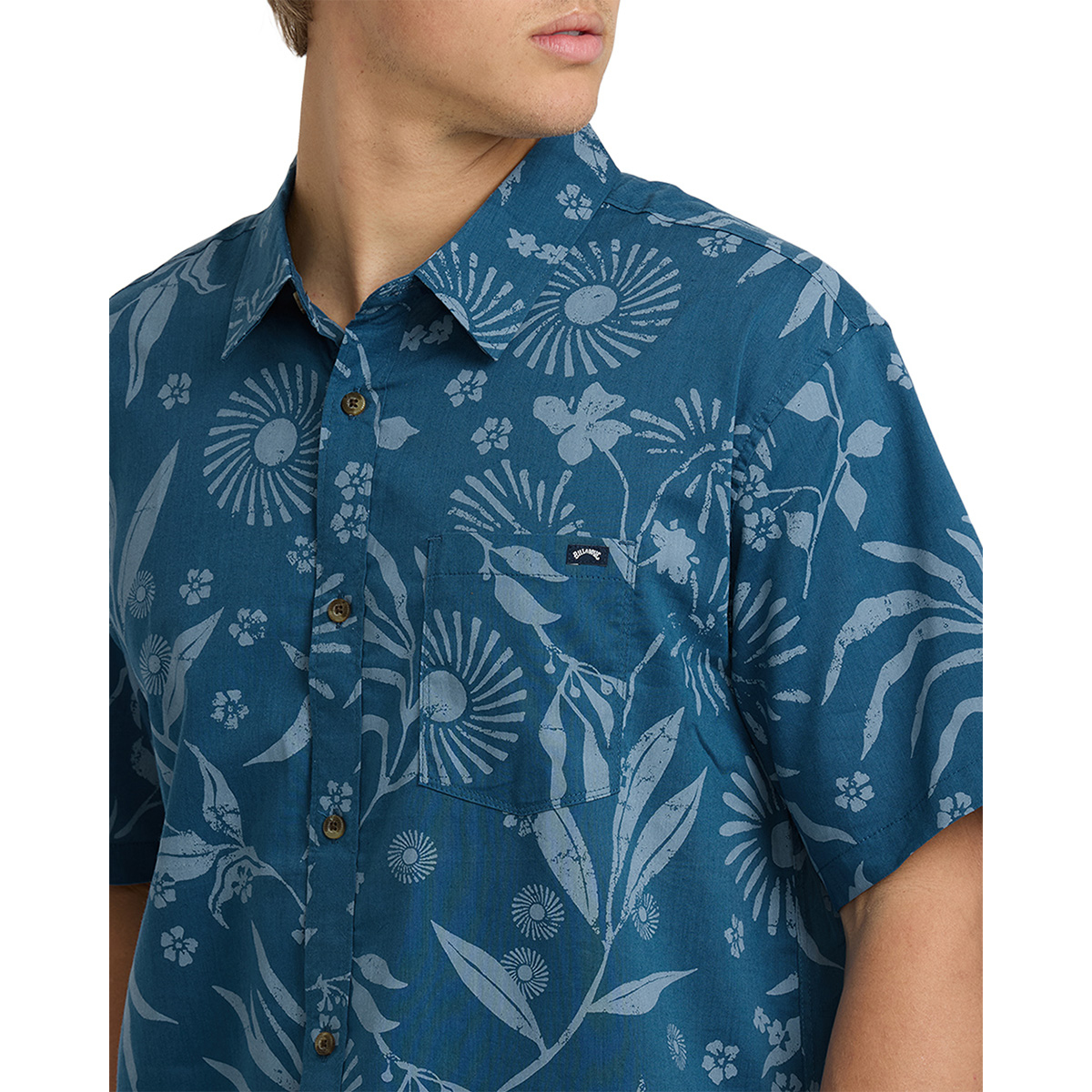 Billabong Sundays Short Sleeve Woven Top (Men’s)