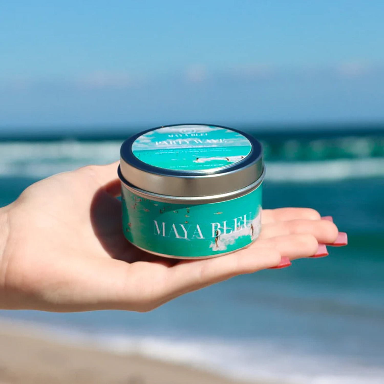 Maya Bleu Party Wave Shark Tooth Candle