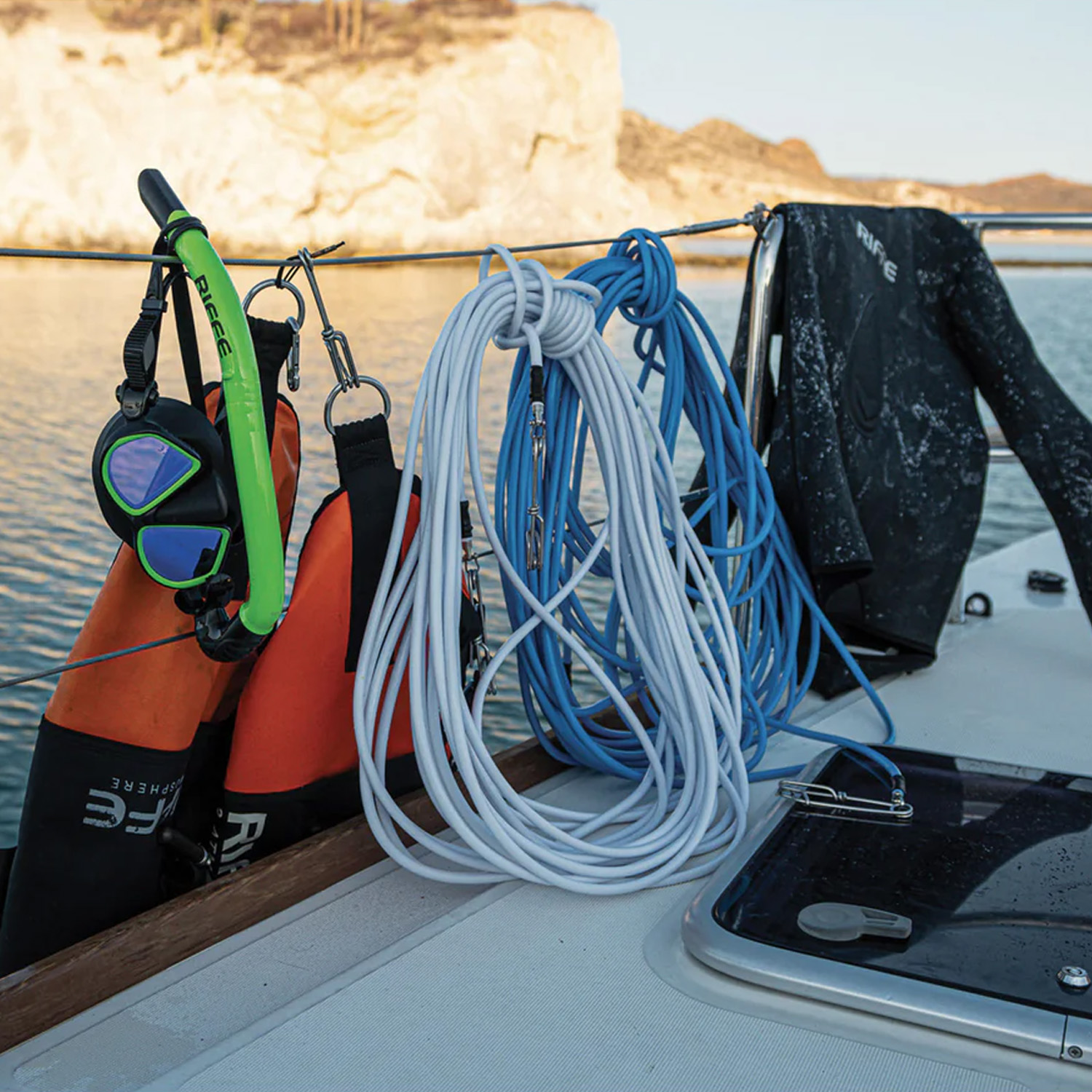 Riffe White Vinyl Float Line