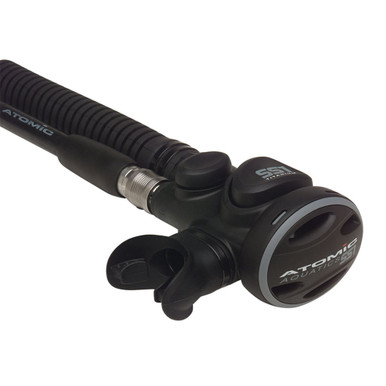 atomicSS1インフレーターオクトパス Amazon.com : Atomic Aquatics SS1 Integrated Inflator Octo : Sports