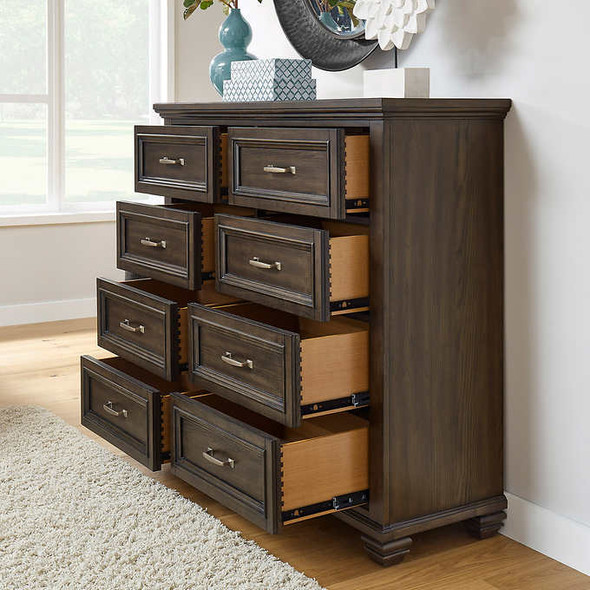 Branson 8-drawer Dresser