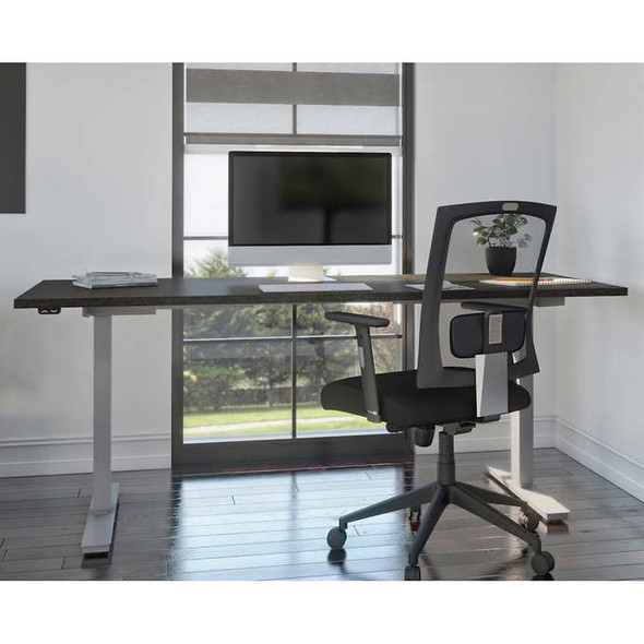 Bestar Upstand 76.2 cm  182.9 cm (30 in.  72 in.) Height-adjustable Desk
