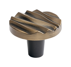 Wave Small Knob 1-1/2'' C-WA01  in Antique Brass