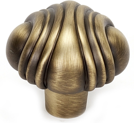 Venetian 1 1/2'' Knob A1502