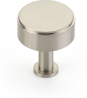 Pub House Knob, Brushed Nickel, 1-1/4'' dia 5102-BN