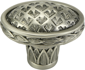 Edgar Berebi Thames Oval Knob In Antique Silver Plate 8658AN