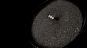 Bijou Fringe Finger Pull 7/8'' cc 1-3/8'' x 1-3/4'' Satin Nickel Finish B076559-SN