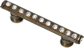 Cache Caché 3'' cc pull with flared feet with center of Swarovski Clear Crystals in Antique Brass. 870B-3C