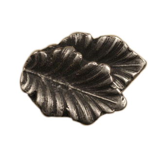 Fancy Double Oak Leaf Knob
