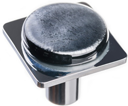 Geometric Geomtric Round Irid Black on Square Knob M-1302