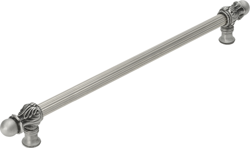 Acanthus 18'' cc with 5/8'' reeded center long pull Romanesque style 5553R-11