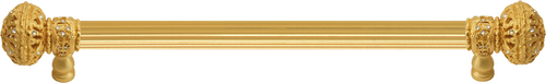 Juliane Grace 18'' cc with 5/8'' reeded center long pull large finial with Clear Swarovski crystals in Gilded Mercury. 5693R-8C