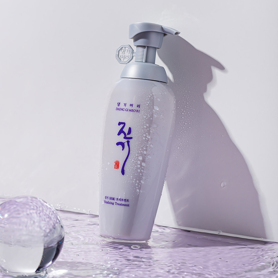 Daeng Gi Meo Ri Vitalizing Treatment | KBeauty Australia