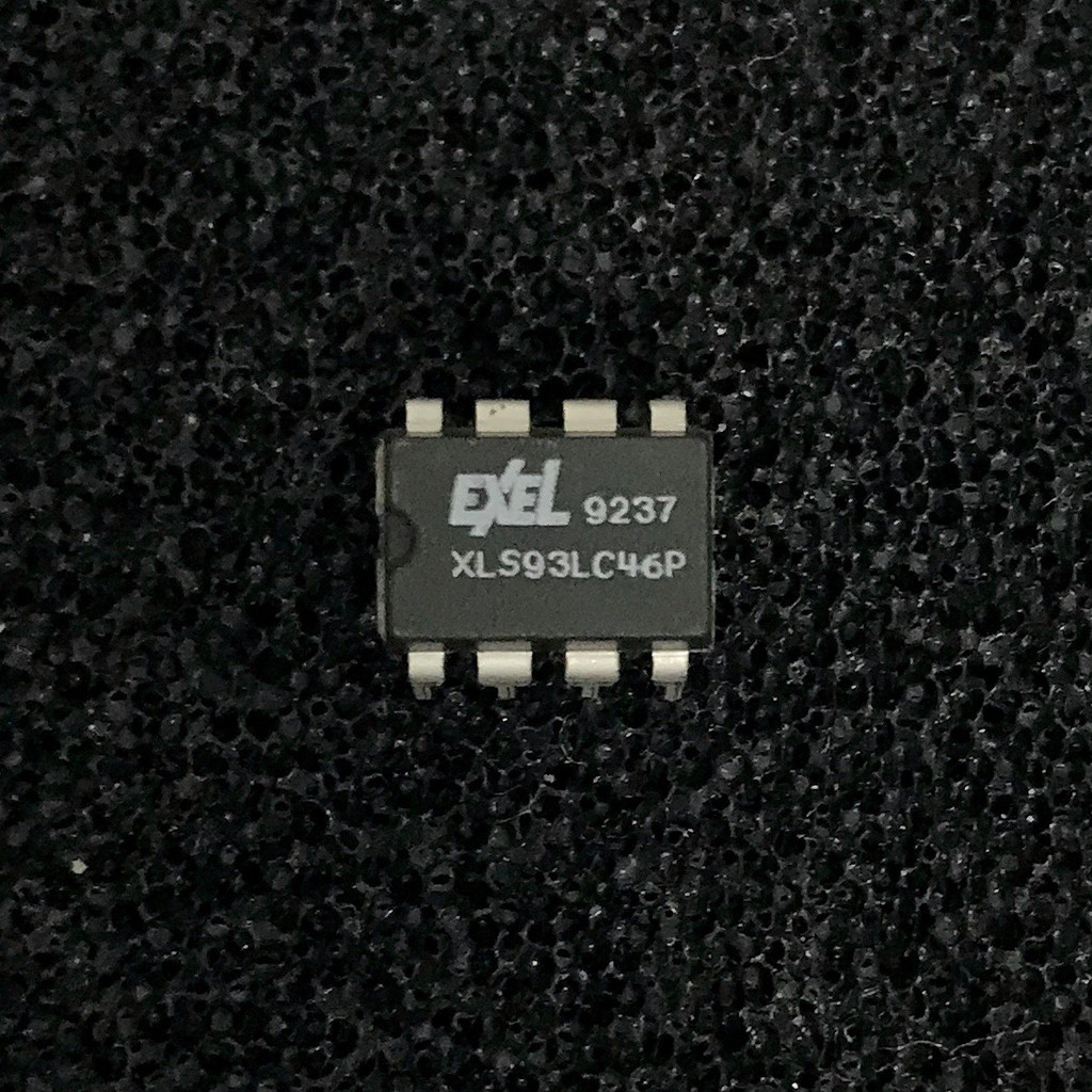 (PKG of 10) XLS93LC46P 1,024-Bit Serial EEPROM, PDIP-8, Exel 93LC46