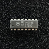 (PKG of 10) MC14015BCP Dual 4-Bit Static Shift Register, CD4015, PDIP-16, Motorola