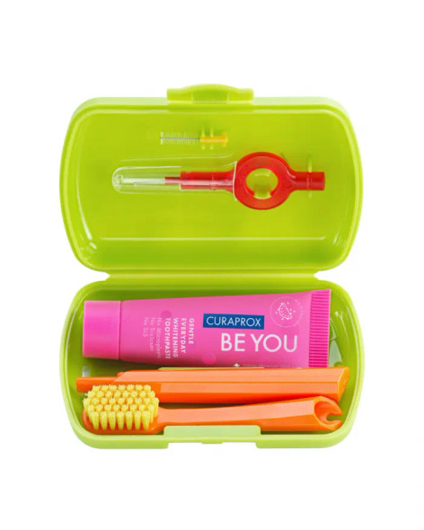 Curaprox - Travel Set Verde Kit Igiene Orale Fuori Casa Curaprox - Travel Set Verde Kit Igiene Orale Fuori Casa