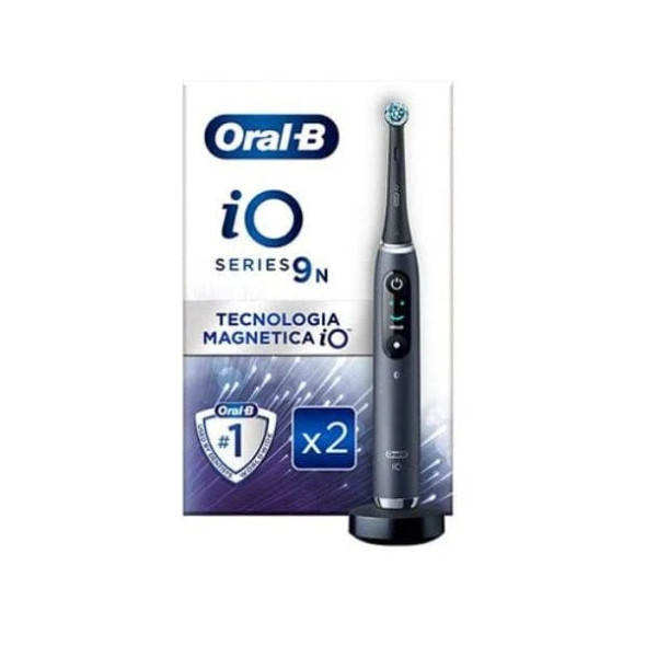 Oral-B - Io 9 Black Spazzolino + 2 Refill