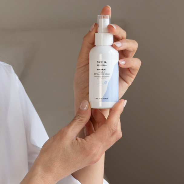 Sikelia Ceutical - Emunda Toner Tonico Micro-Esfoliante Viso Idratante Riequilibrante Confezione 150 Ml