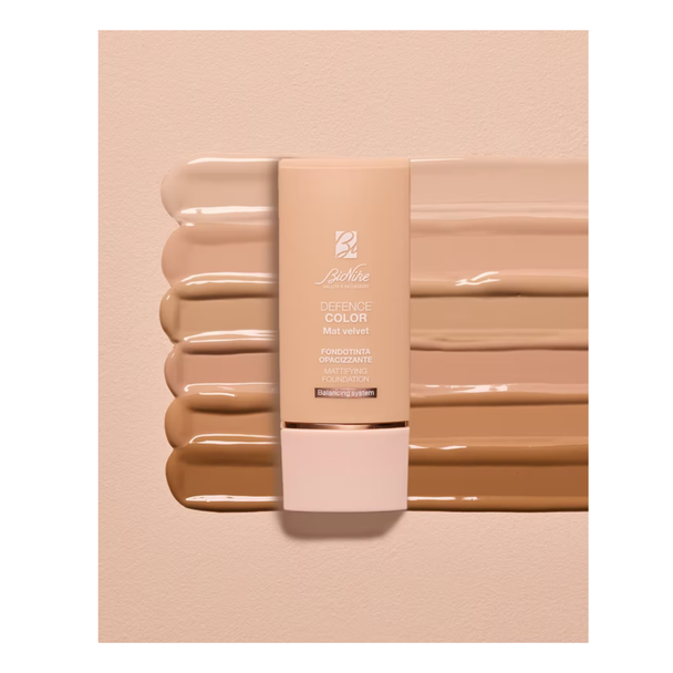 Bionike - Defence Color Mat Velvet Spf 15 Fondotinta Opacizzante 04 Beige Confezione 30 Ml