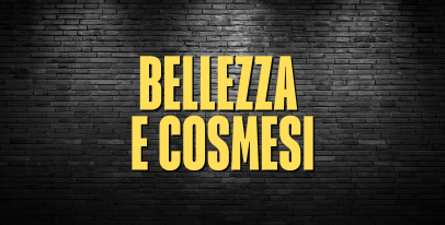 Immagine di prodotti di bellezza e cosmesi: skincare, haircare e make up