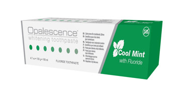 Opalescense - White Toothpaste Dentifricio Sbiancante a Menta Con Fluoruro Confezione 100 Ml