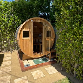 Backyard Extra Wide Barrel Sauna