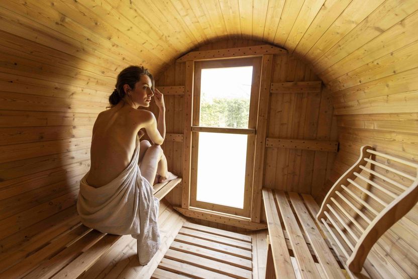 Cedar Barrel Sauna - Outdoors Saunas - Redwood Outdoors